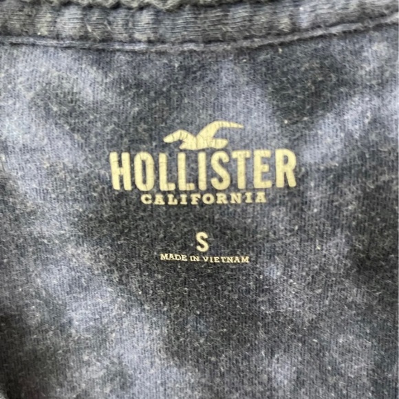 Hollister t-shirts x2 (Size S) - Picture 9 of 9